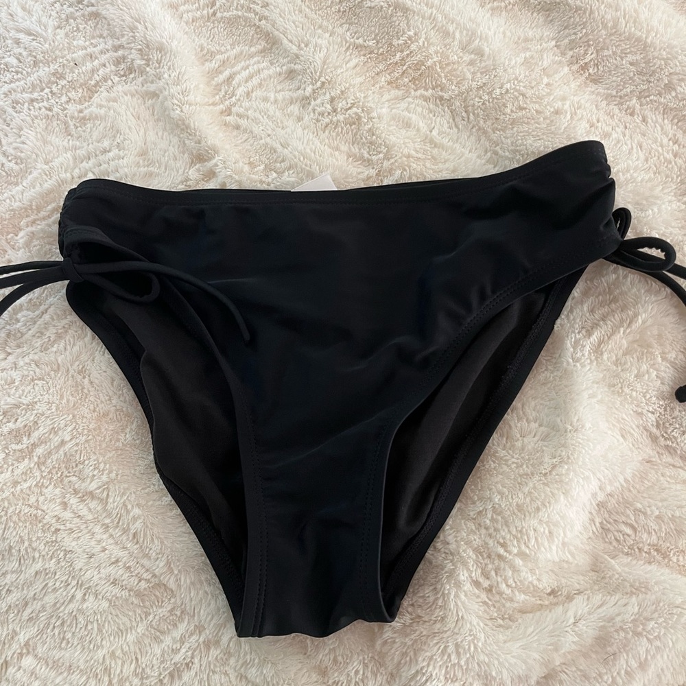 Sweet escape bathing suit bottom; size 8